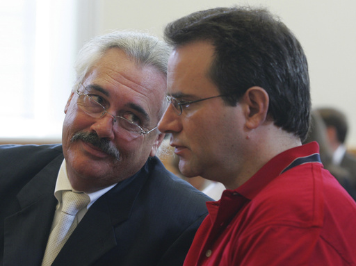 FILE - Defense attorney Gerald Kelly confers with defendant Stephen Stanko during a pretrial hearing at the Georgetown County Courthouse in Georgetown, S.C., Monday, July 31, 2006. (AP Photo/Tom Murray, Pool, File)
