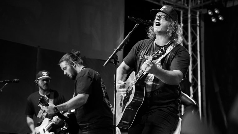 Pecos and The Rooftops will be performing at Kickstands.