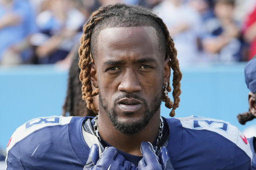 FILE - Tennessee Titans cornerback L'Jarius Sneed (38) looks on before an NFL football game against the Indianapolis Colts, Sunday, Oct. 13, 2024, in Nashville, Tenn. (AP Photo/George Walker IV, File)