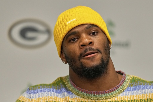 Green Bay Packers Micah Parsons speaks at his introductory news conference Friday, Aug. 29, 2025, in Green Bay, Wis. (AP Photo/Morry Gash)