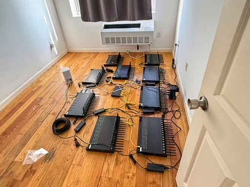 This photo provided by the U.S. Secret Service, in New York, Monday, Sept. 22, 2025, shows signal equipment at the location where they were seized by the agency. (U.S. Secret Service via AP)