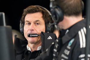 Toto Wolff, principal of Mercedes AMG Petronas F1 Team, watches during a practice session at the F1 Las Vegas Grand Prix auto race , Thursday, Nov. 20, 2025 in Las Vegas. (AP Photo/Nick Didlick)