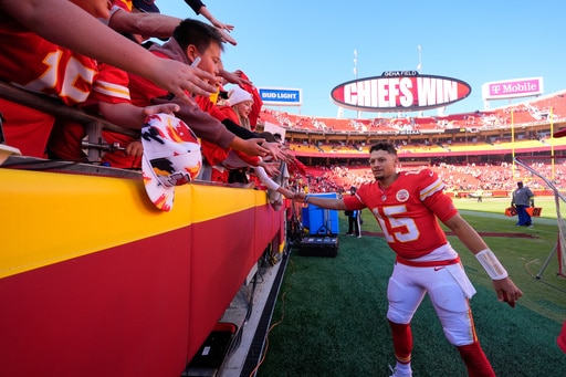 Kansas City Chiefs quarterback Patrick Mahomes (15) heads off the field following an NFL football game against the Las Vegas Raiders Sunday, Oct. 19, 2025, in Kansas City, Mo. (AP Photo/Charlie Riedel)